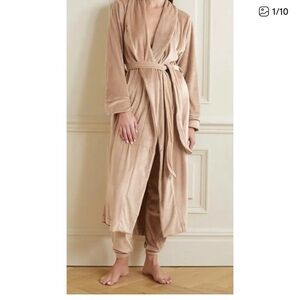 Women's SKIMS Velour Honey Tan Wrap Robe